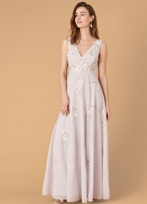Monsoon prin&aacute;&scaron;a elegantn&eacute; a pohodln&eacute; &scaron;aty pre modern&eacute; ženy, ktor&eacute; chc&uacute; vynikn&uacute;ť na každej pr&iacute;ležitosti